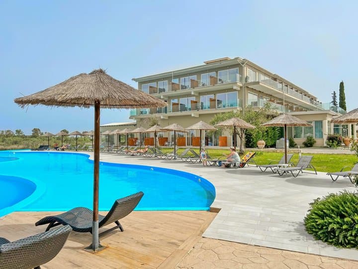 LAGUNA HOLIDAY RESORT