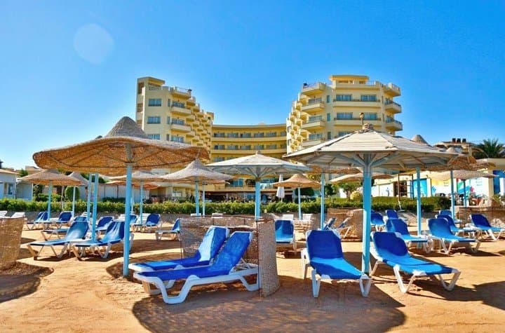 MAGIC BEACH BY AMARINA