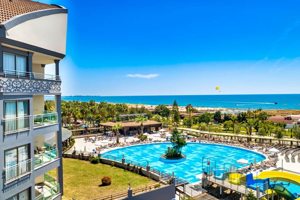 Seamelia Beach Alexandria Club